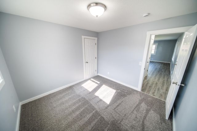 2020 23rd St NW, Rochester, MN 55901