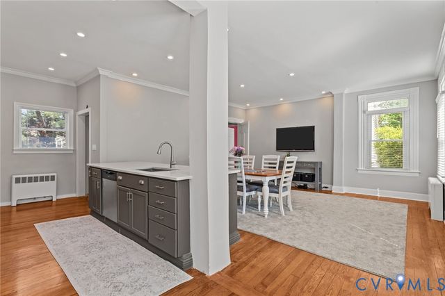 802 S Center St, Ashland, VA 23005
