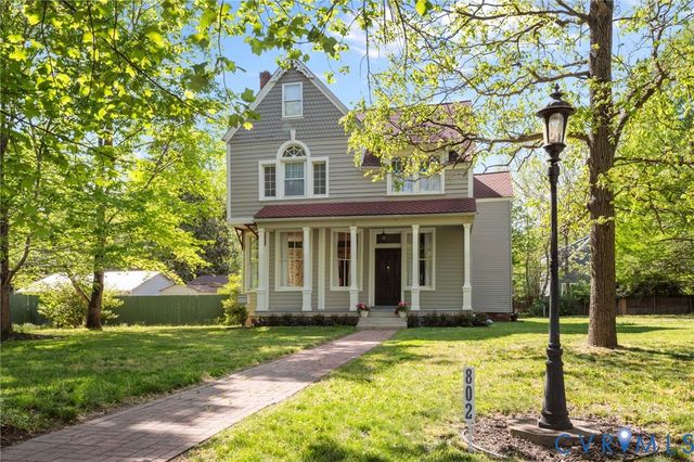 802 S Center St, Ashland, VA 23005