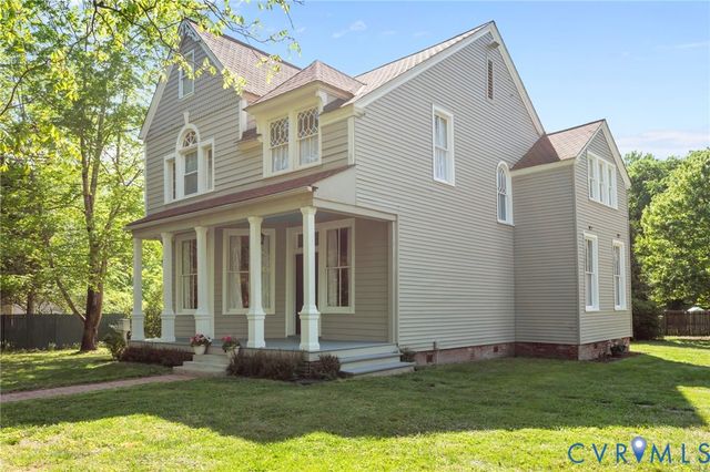 802 S Center St, Ashland, VA 23005