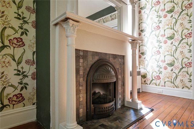 802 S Center St, Ashland, VA 23005