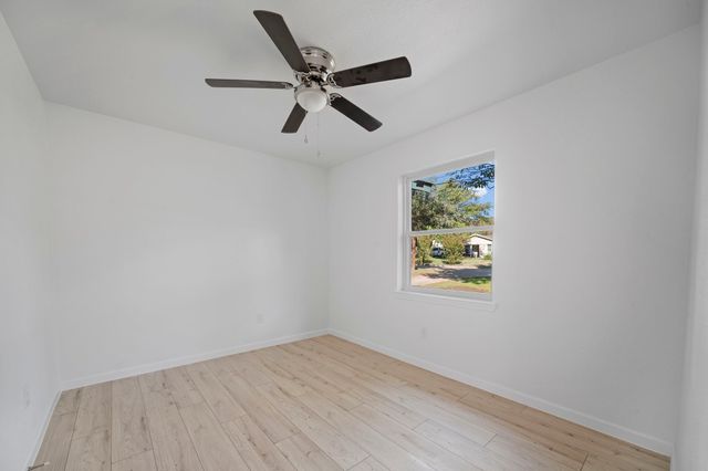 615 Johnson Drive, Duncanville, TX 75116
