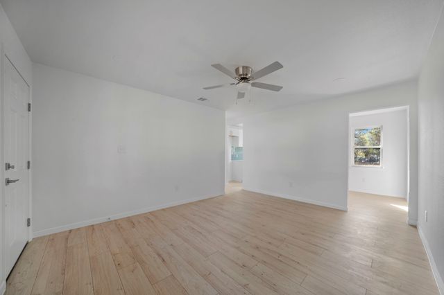 615 Johnson Drive, Duncanville, TX 75116