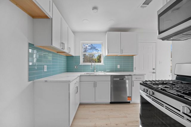615 Johnson Drive, Duncanville, TX 75116