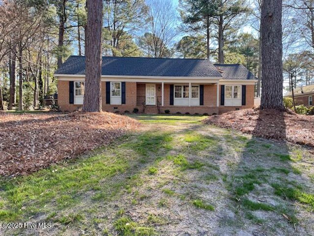 303 Ridge Road NW, Wilson, NC 27896