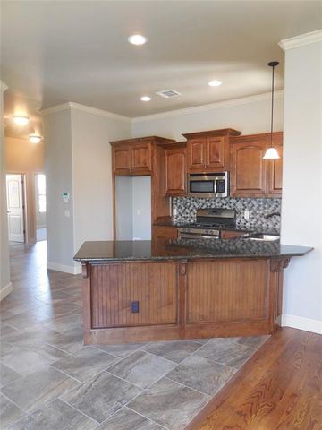 3328 Enclave Lane, Norman, OK 73072