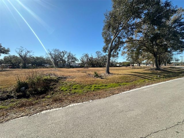 5257 EUREKA SPRINGS ROAD, Tampa, FL 33610