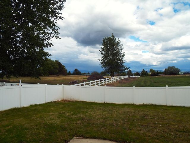 9318 N Oak St, Spokane, WA 99208