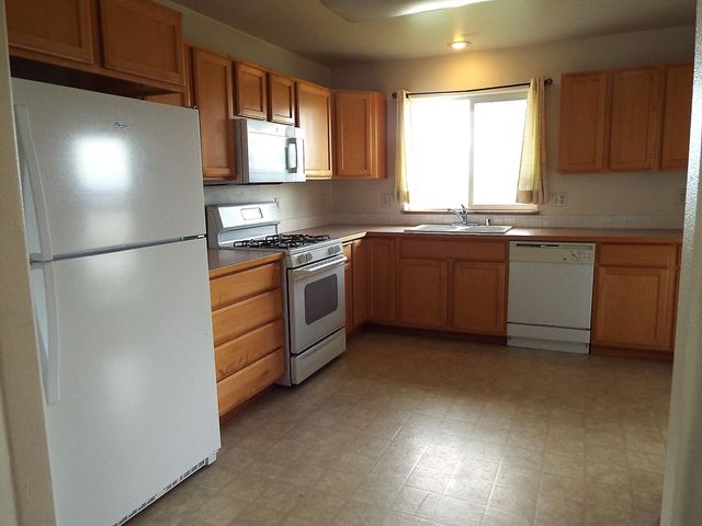 9318 N Oak St, Spokane, WA 99208