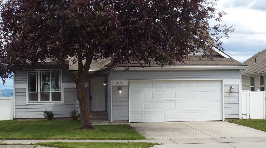 9318 N Oak St, Spokane, WA 99208