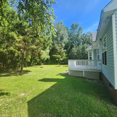 15 Commissioners Court, Hanahan, SC 29410
