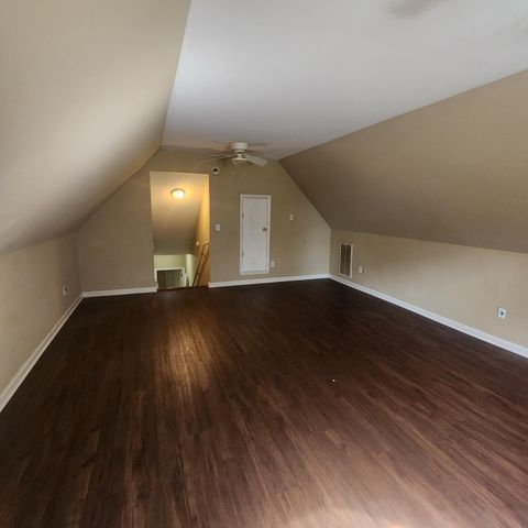 15 Commissioners Court, Hanahan, SC 29410