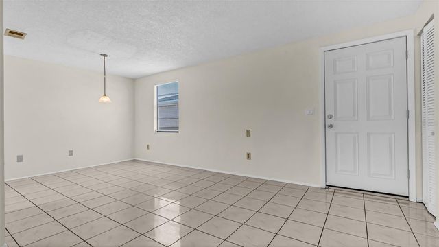 122 LOBLOLLY COURT C, Oldsmar, FL 34677