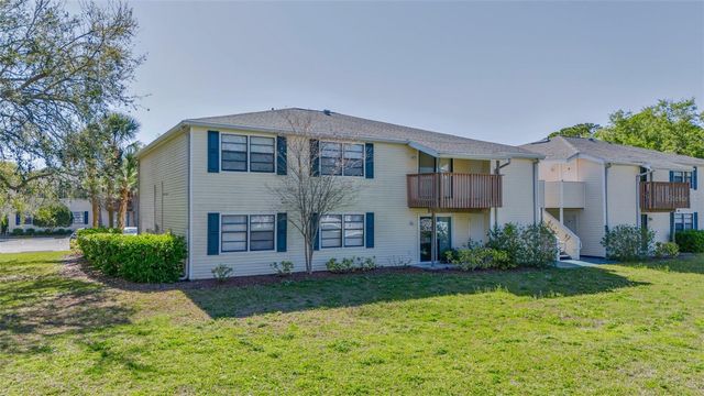 122 LOBLOLLY COURT C, Oldsmar, FL 34677