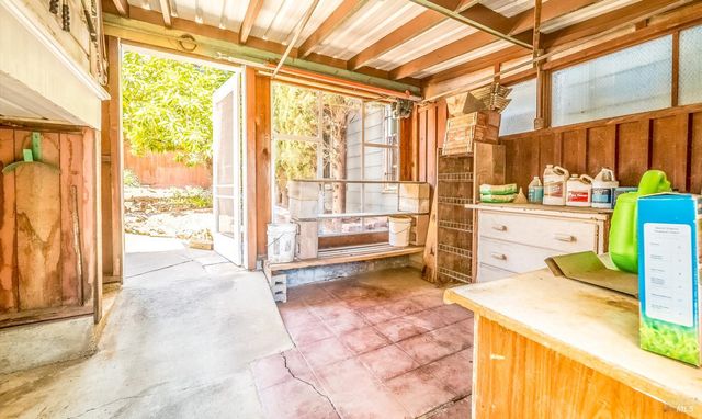 912 York St, Vallejo, CA 94590