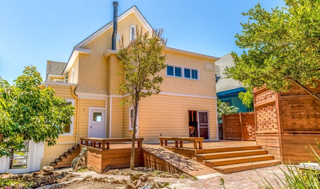 912 York St, Vallejo, CA 94590