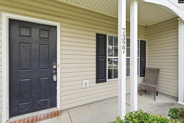 7327 Stoney Moss Way, Hanahan, SC 29410