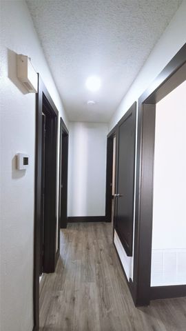 1933 Oakbluff Drive, Carrollton, TX 75007