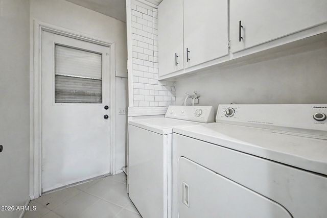11078 W COGGINS Drive, Sun City, AZ 85351