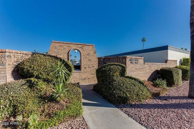 11078 W COGGINS Drive, Sun City, AZ 85351