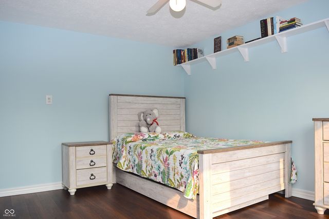8059 Harvest Lane, Indianapolis, IN 46256