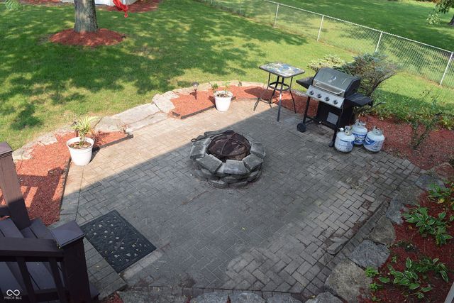 8059 Harvest Lane, Indianapolis, IN 46256