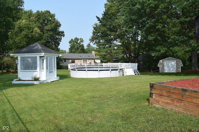 8059 Harvest Lane, Indianapolis, IN 46256