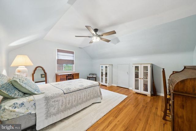 223 RIDGEVIEW DRIVE, Venetia, PA 15367