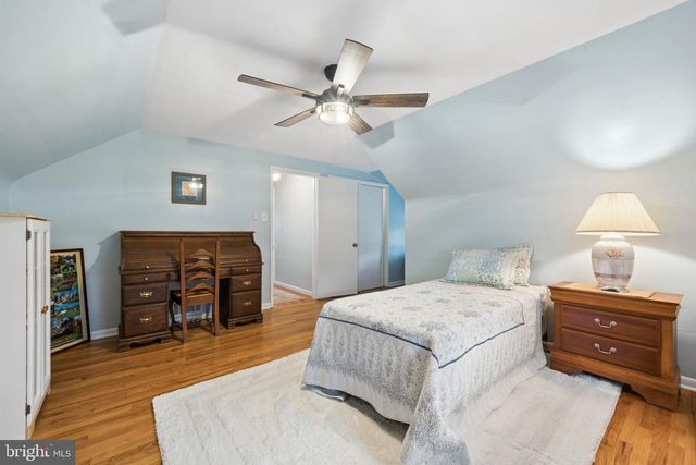 223 RIDGEVIEW DRIVE, Venetia, PA 15367