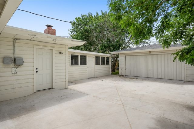 4837 Monette Dr, Corpus Christi, TX 78412