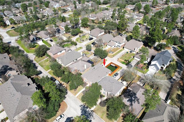 18 Avenswood Place, The Woodlands, TX 77382