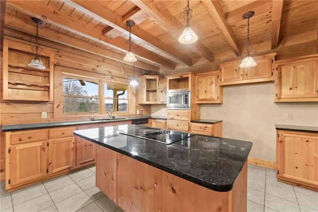 40 Benton Road, Jefferson, GA 30549