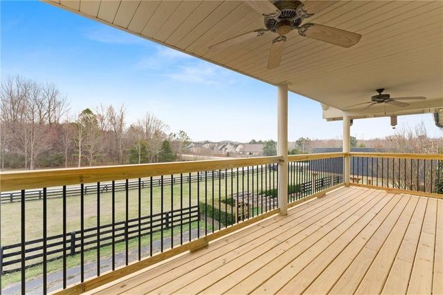 40 Benton Road, Jefferson, GA 30549