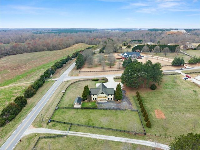 40 Benton Road, Jefferson, GA 30549