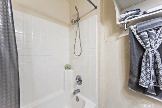 1209 E 124th Street, Los Angeles, CA 90059