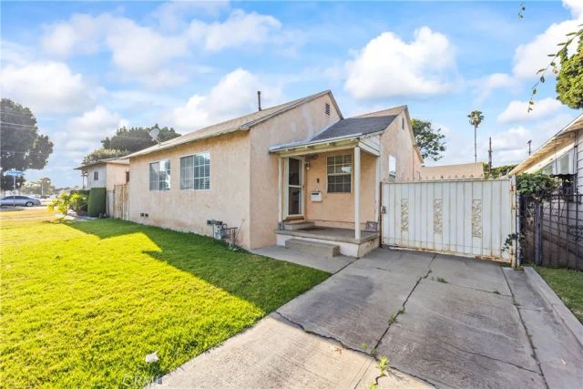 1209 E 124th Street, Los Angeles, CA 90059
