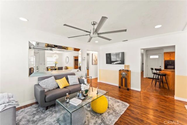 1209 E 124th Street, Los Angeles, CA 90059
