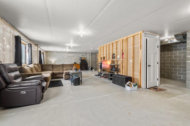 15336 290th Avenue NW, Zimmerman, MN 55398