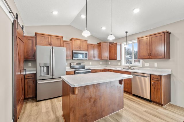 15336 290th Avenue NW, Zimmerman, MN 55398