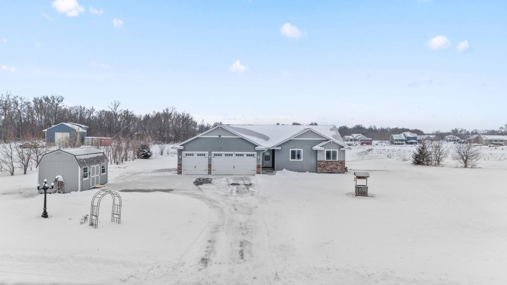15336 290th Avenue NW, Zimmerman, MN 55398