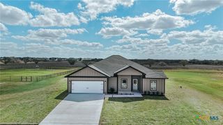 321 Whitetail Lane, Victoria, TX 77905