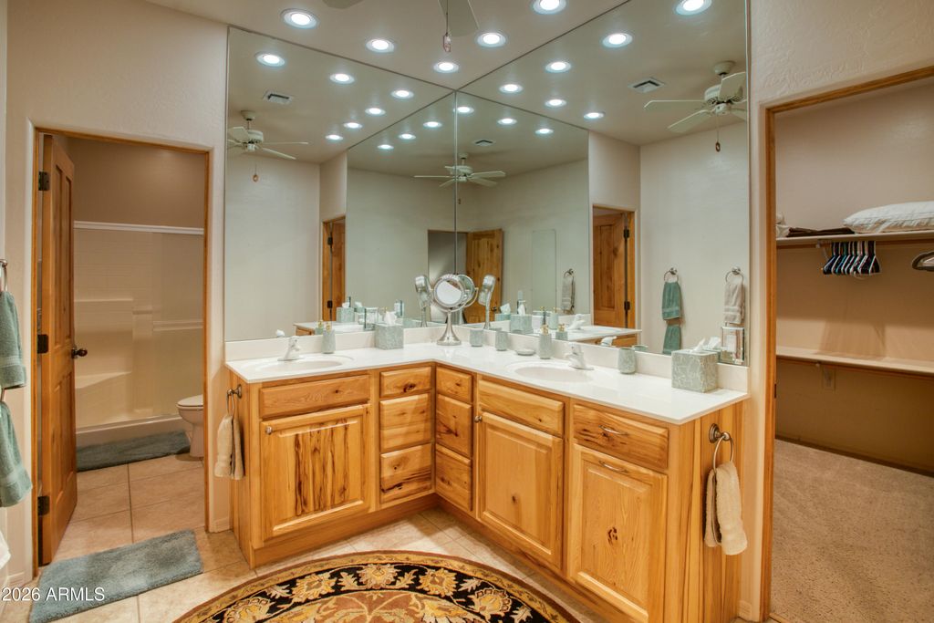 Image 14 of property listing at 2339 Northwind Drive 6, Pinetop, AZ 85935