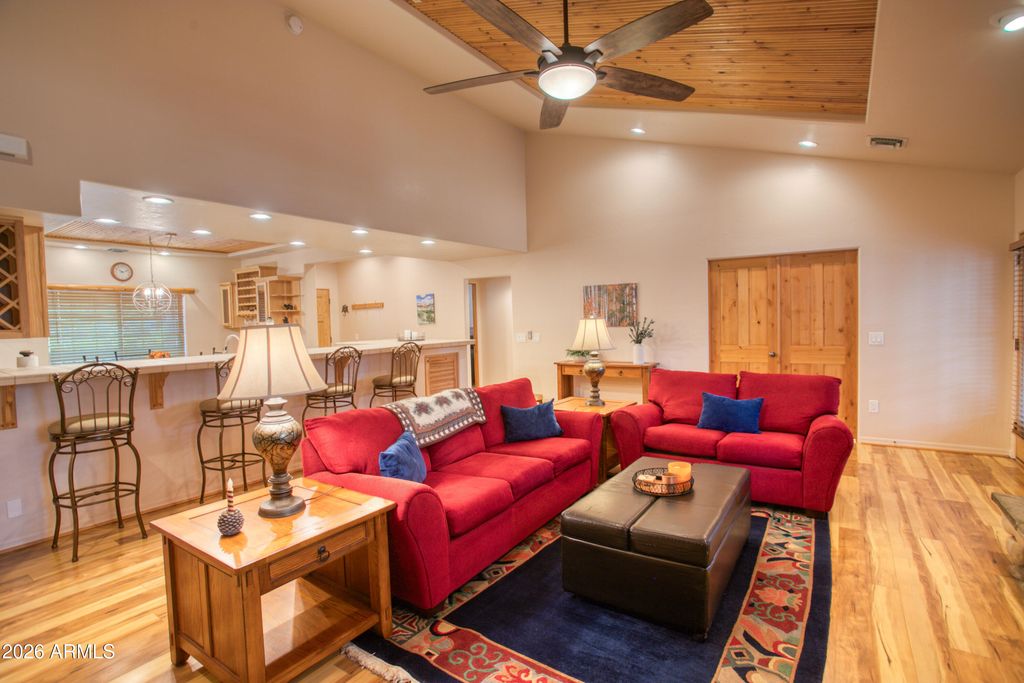 Image 6 of property listing at 2339 Northwind Drive 6, Pinetop, AZ 85935
