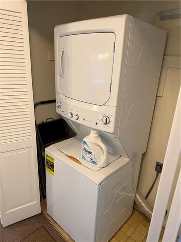 4016 10th Avenue, Leavenworth, KS 66048