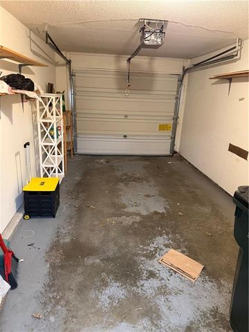 4016 10th Avenue, Leavenworth, KS 66048