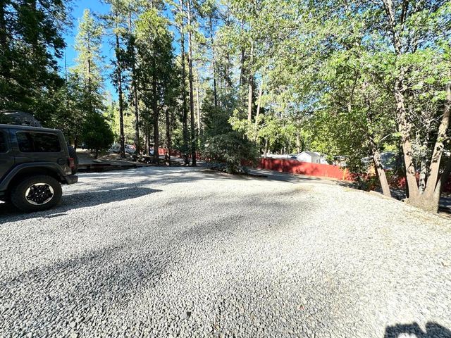 26305 Delano Drive, Idyllwild, CA 92549
