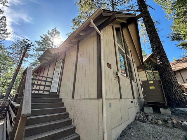 26305 Delano Drive, Idyllwild, CA 92549