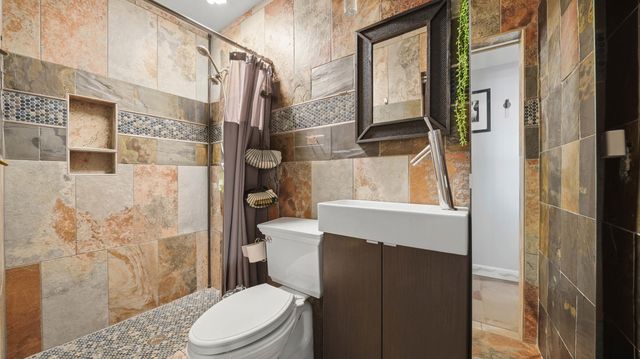 4557 N Ravenwood Drive N, Chattanooga, TN 37415