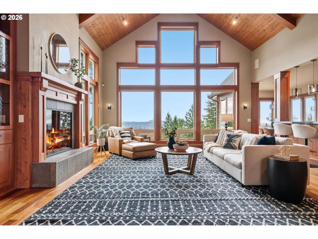 714 SOMMERSET Rd, Woodland, WA 98674