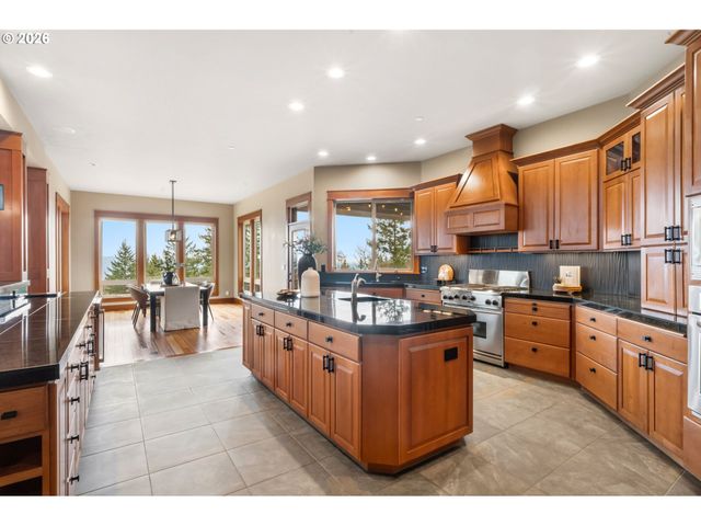 714 SOMMERSET Rd, Woodland, WA 98674